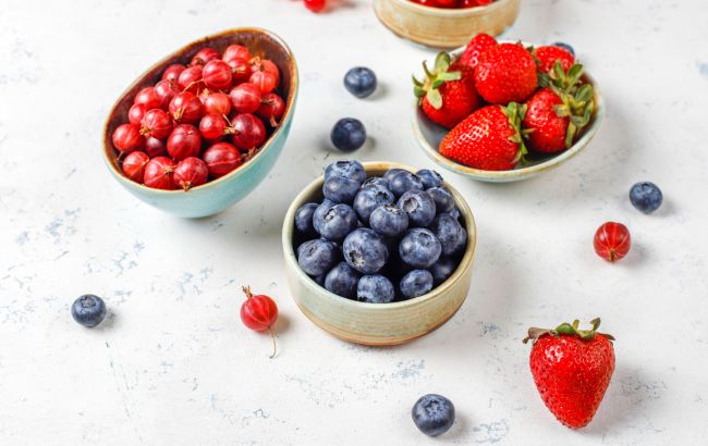 Ось яка ягода може творити дива з організмом: їжте її дуже часто