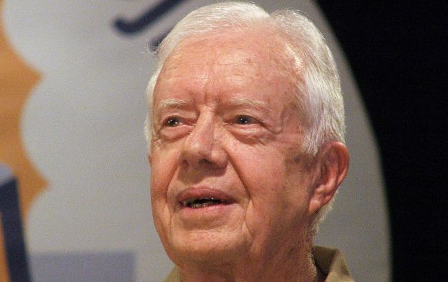 Экс-президент США хотел съездить в КНДР для переговоров с Ким Чен Ыном