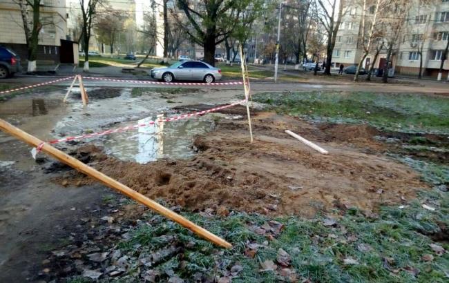 В Киеве в результате аварии без водоснабжения остались 7 многоэтажных домов