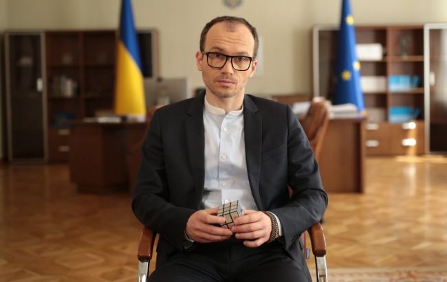 Кабмин рассмотрит изменения к закону о люстрации