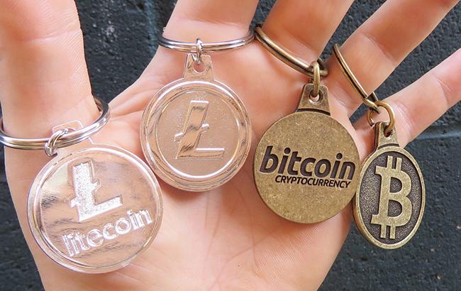 Власти США задумались над регулированием рынка криптовалют