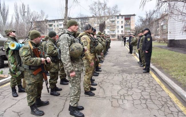 В обстрелеваемую Авдеевку направят дополнительные силы полиции