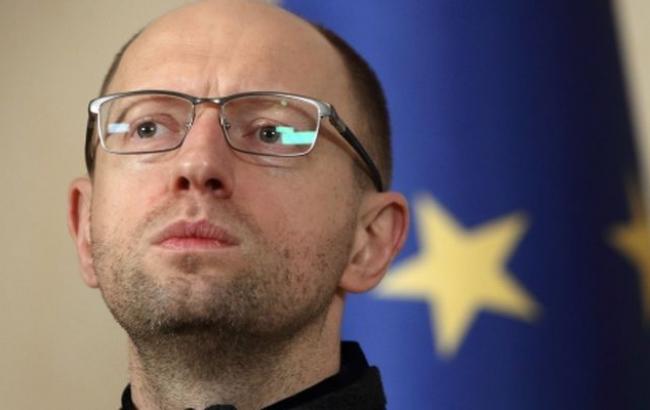 Кабмин предлагает Раде освободить от уплаты пошлины подарки государству