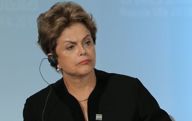 Сенат Бразилии поддержал начало процедуры импичмента Русеф