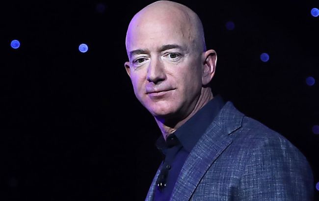 Засновник Amazon втратив перше місце в списку найбагатших людей світу
