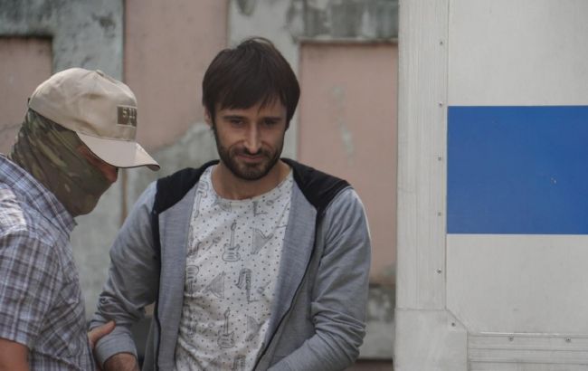 "Суд" в Крыму арестовал двух крымских татар