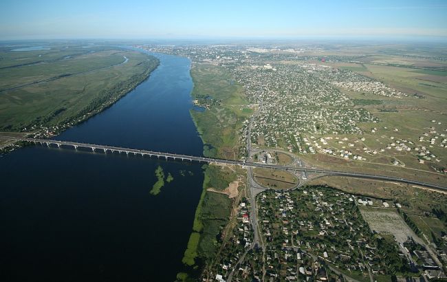 В Херсоне ограничили движение по Антоновскому мосту: в чем причина