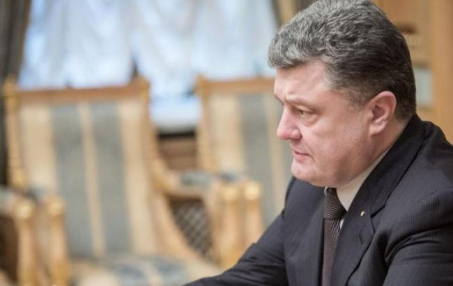 Порошенко поручил разграничить статусы участника боевых действий и участника войны