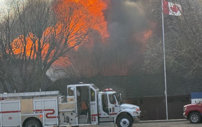 У Канаді палає унікальний музей української культури (фото)