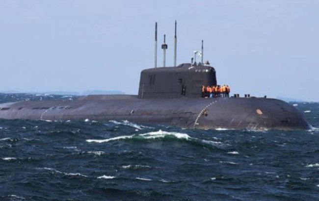 Росія після довгої паузи вивела в Чорне море підводні човни: скільки "Калібрів"