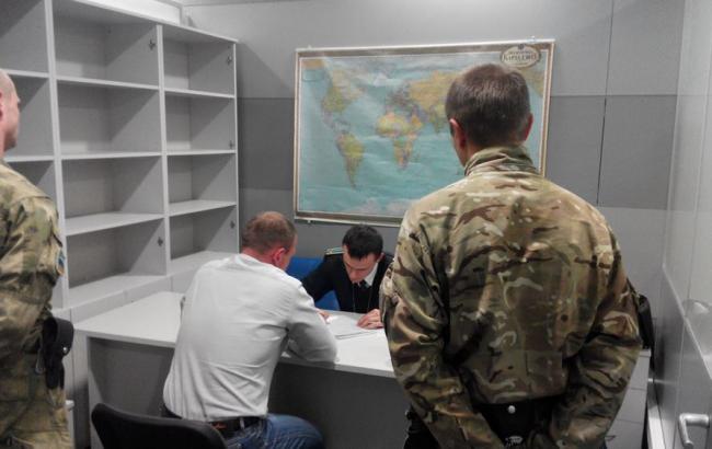 В аэропорту "Борисполь" задержали россиянина, разыскиваемого Интерполом