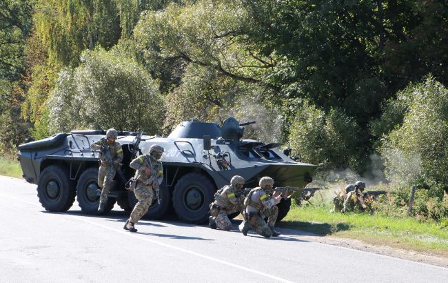 СБУ провела масштабные учения вблизи границы с РФ