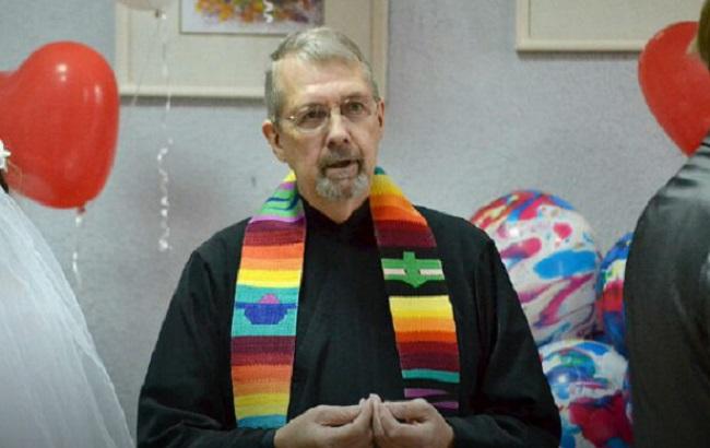 Россия депортирует американского пастора