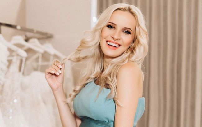 Известная актриса показала ребенка от нардепа из "Слуги народа" (фото)