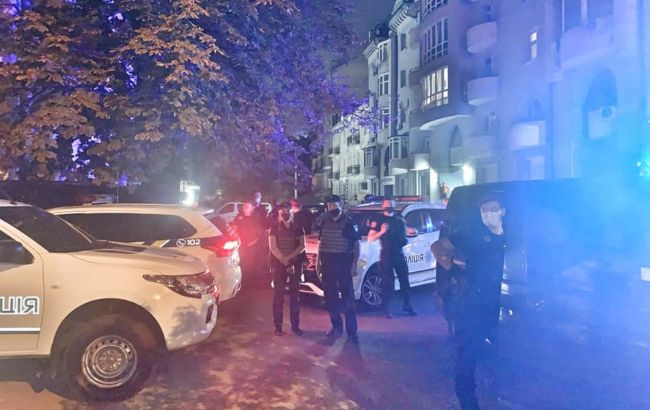 У офиса "Свободы" в Киеве произошли столкновения, пострадали трое полицейских