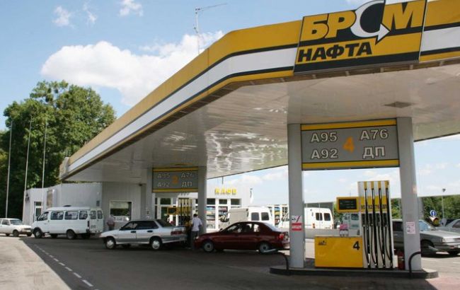 "БРСМ-Нафта" заявляет о попытке рейдерского захвата сети