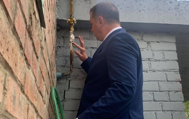 В Полтаве жильцов многоэтажки эвакуировали из-за утечки неизвестного вещества