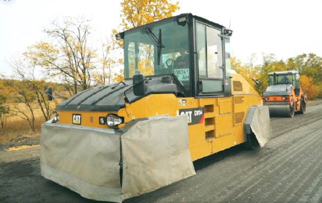 В Луганской области продолжается ремонт ключевых трасс