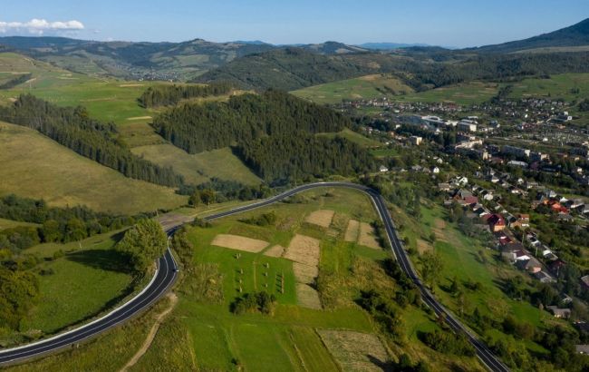 Названы области, в которых за год отремонтировали больше дорог, чем за 9 лет