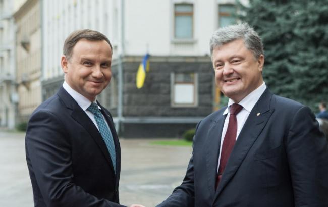 Порошенко может посетить Польшу с официальным визитом в декабре