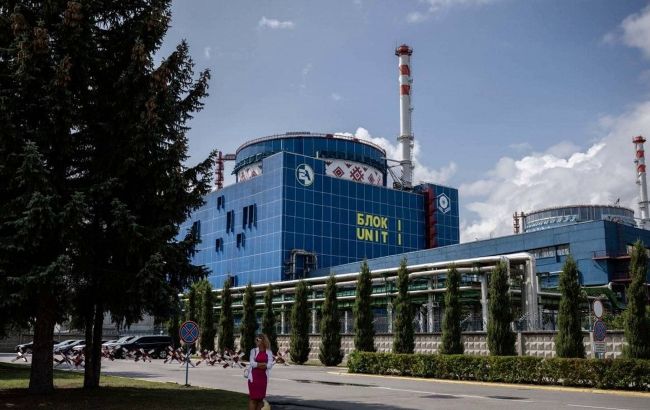 Українці підтримують добудову Хмельницької атомний станції, - економіст