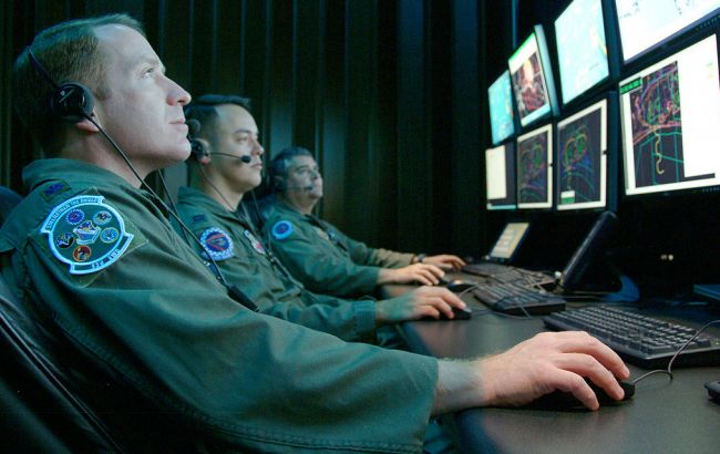 Спецслужбы Великобритании будут защищать партии от хакеров из РФ