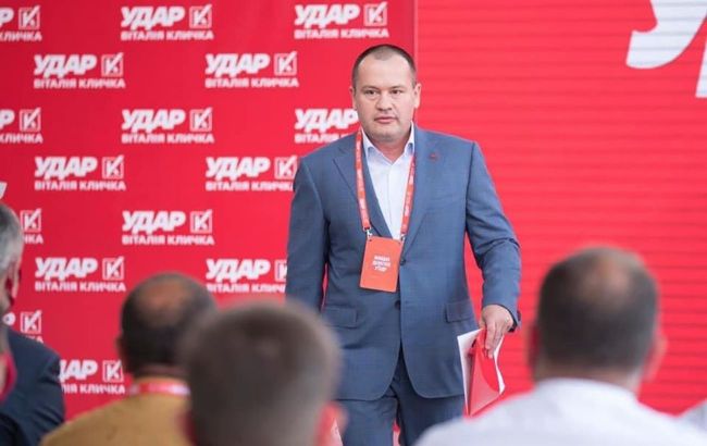 Палатный: накануне обысков ко мне приходили "гонцы" с Банковой