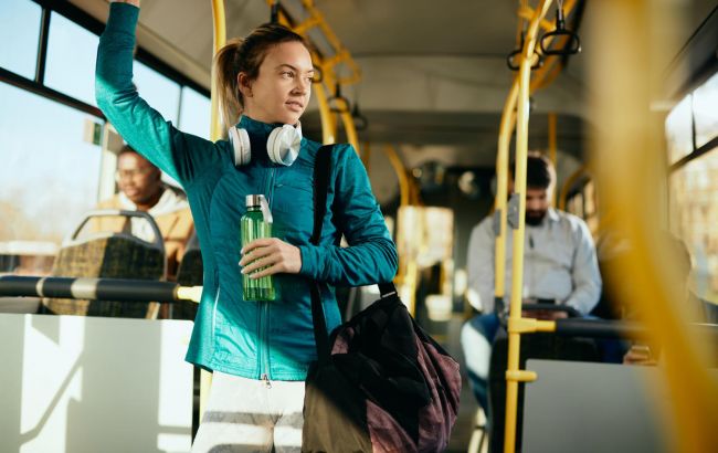 Більше без пільг. Одна країна скасувала для біженців безкоштовний проїзд