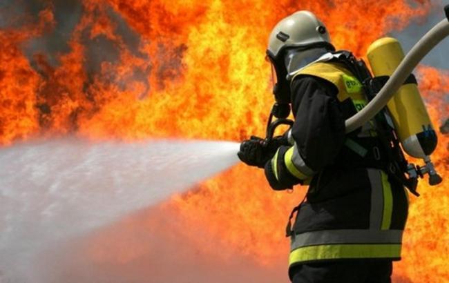 Под Чернобылем развернут штаб пожаротушения, - ГСЧС