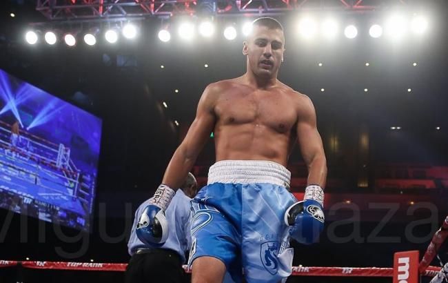 Российский боксер заявил о подписании контракта на бой с Гвоздиком