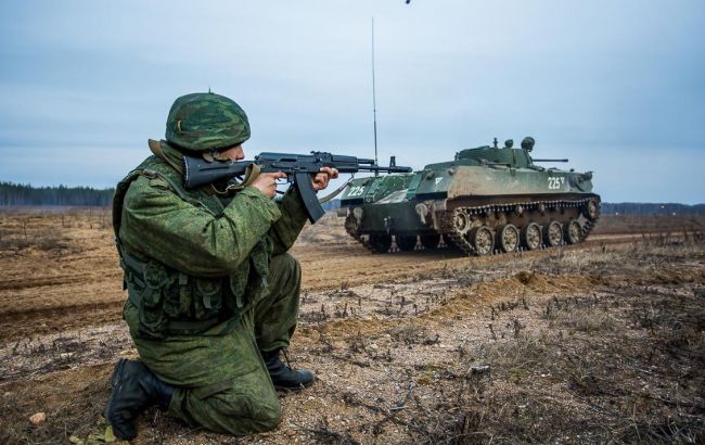 Росія проводить військові навчання біля кордону України