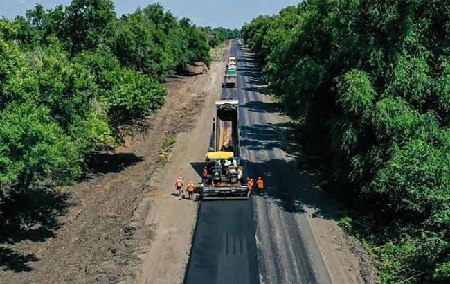 В Днепропетровской области завершают ремонт трассы М-04