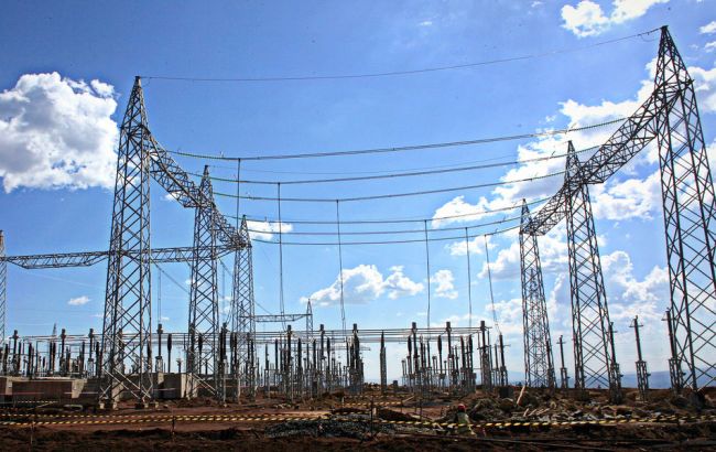 "Укрэнерго" запустило новую линию электропередачи с Хмельницкой АЭС в Киев