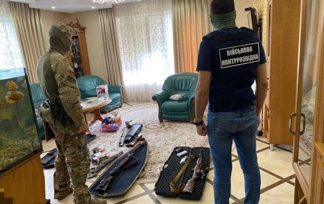 Фиктивное трудоустройство и объекты в аренду: СБУ раскрыла коррупционные схемы в Минобороны