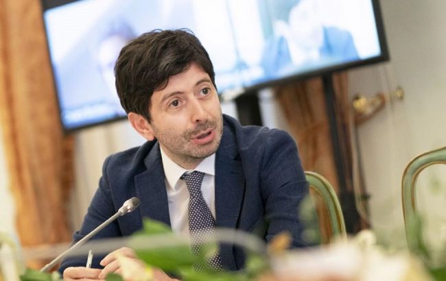 Италия вводит обязательный карантин и тестирование для прибывающих из Британии