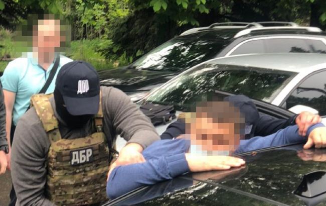 Судью в Донецкой области уличили в мошенничестве: обещал помочь с судебным решением