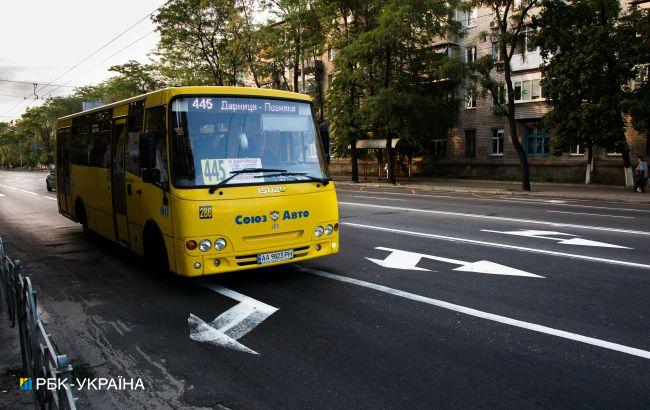 Шансона не будет. Водителям автобусов и такси запретили включать музыку в салоне