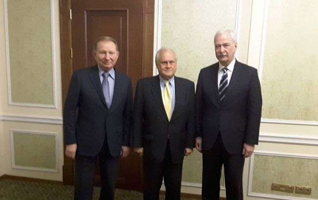 Украина готова к компромиссам по освобождению пленных на Донбассе, - Олифер