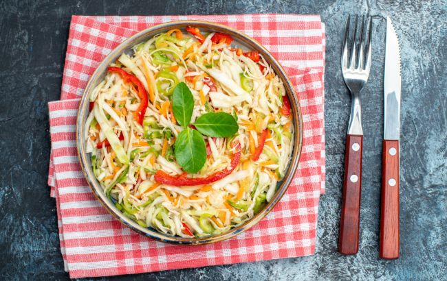 Легкий салат на кожен день за 15 хвилин: ідеальний рецепт