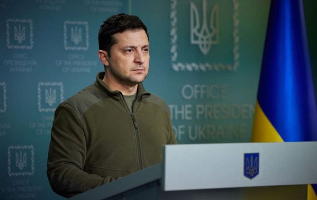 Зеленский присвоил звание Герой Украины 13 воинам