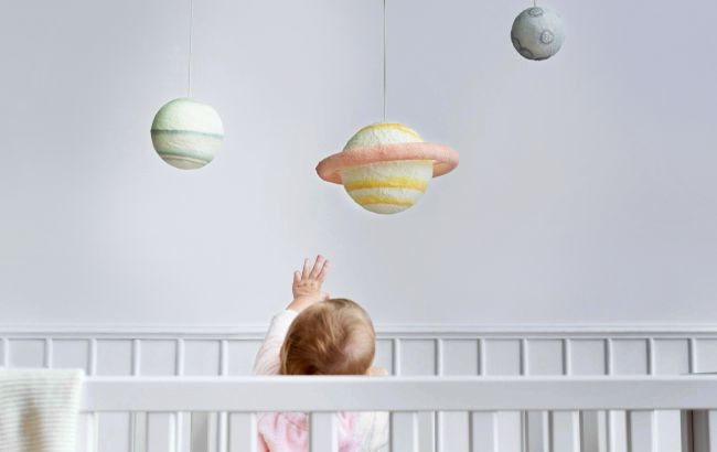 Вагітність у космосі: чи можна виносити та народити дитину за межами Землі?