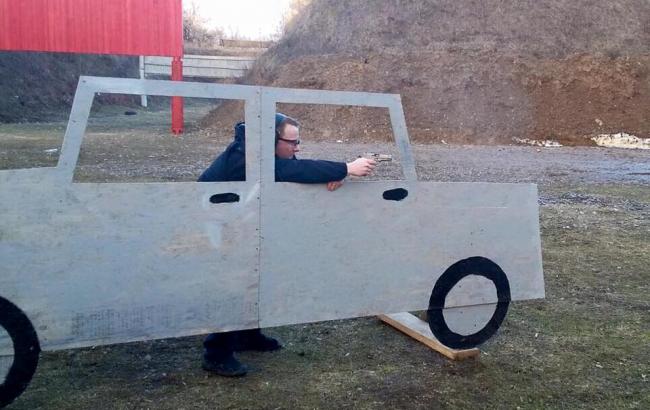 После погони за BMW в Киеве полицейских обучат стрелять по колесам