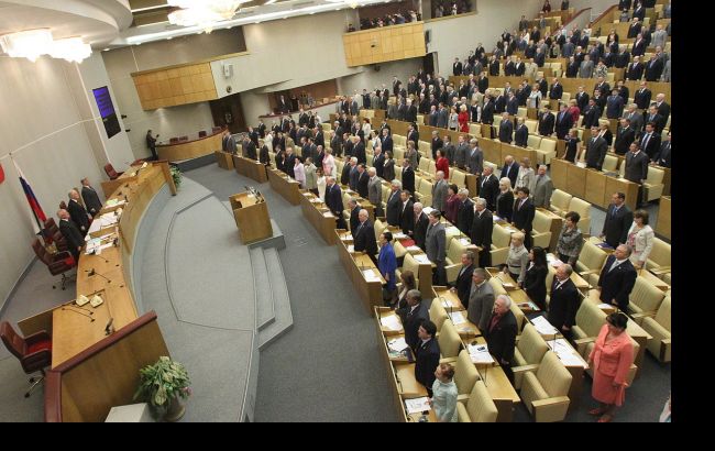 В РФ хотят запретить использовать для агитации изображения умерших людей