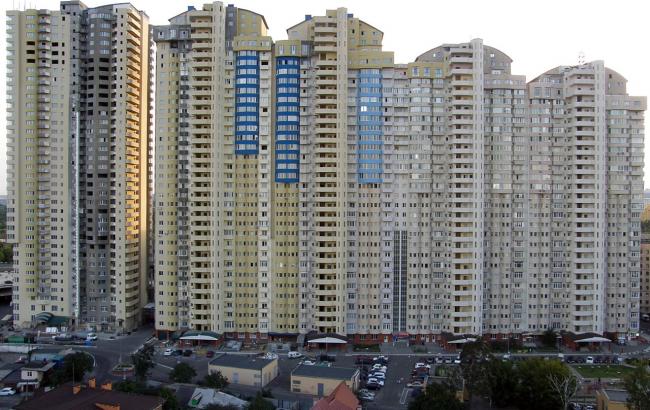 ЖК на Харьковском шоссе отключили от электроснабжения за долг в 2 млн гривен