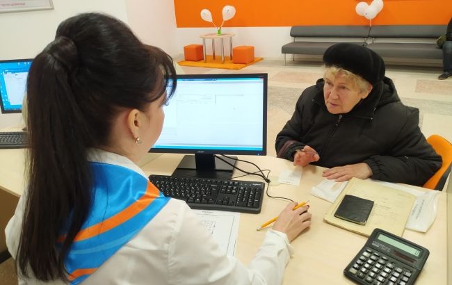 У Конотопі для споживачів газу відкрито сучасний Центр обслуговування клієнтів