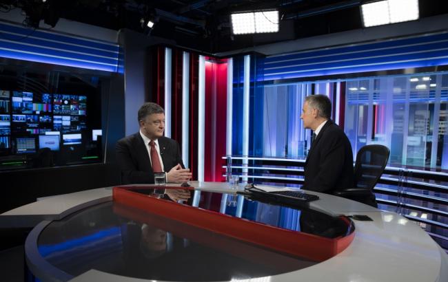 На Донбассе не замороженный конфликт, а настоящая горячая война, - Порошенко