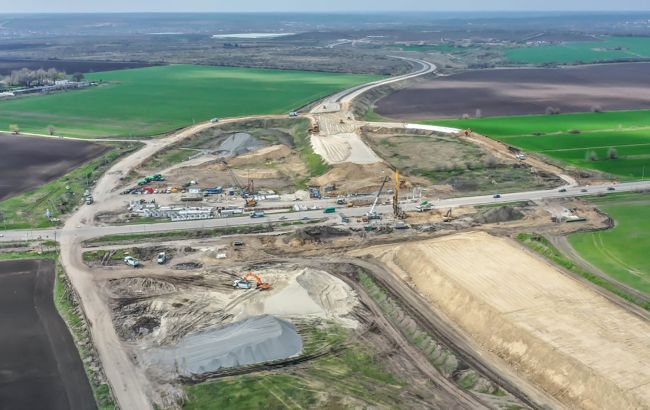 В сети показали, как "Большая стройка" объезда Днепра выглядит с высоты птичьего полета