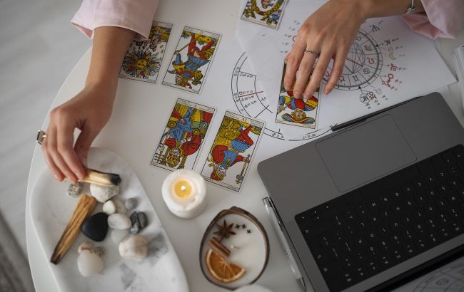 Гороскоп на неделю по картам Таро: узнайте, кто заплачет от счастья