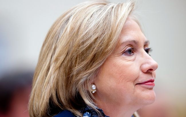 Письма Клинтон могут анализировать до 5 лет, - Минюст США