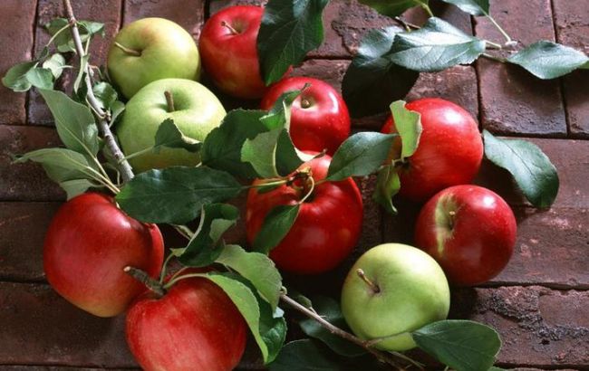 В Украине сегодня отмечают христианский праздник Яблочный Спас